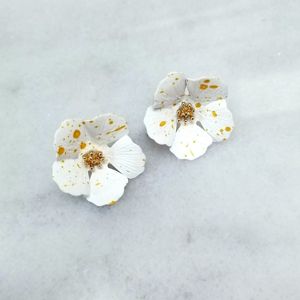 White Flower Statement Studs